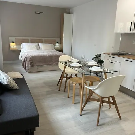 Loft Coqueto Cerca De La Playa Apartment Malaga Exterior photo